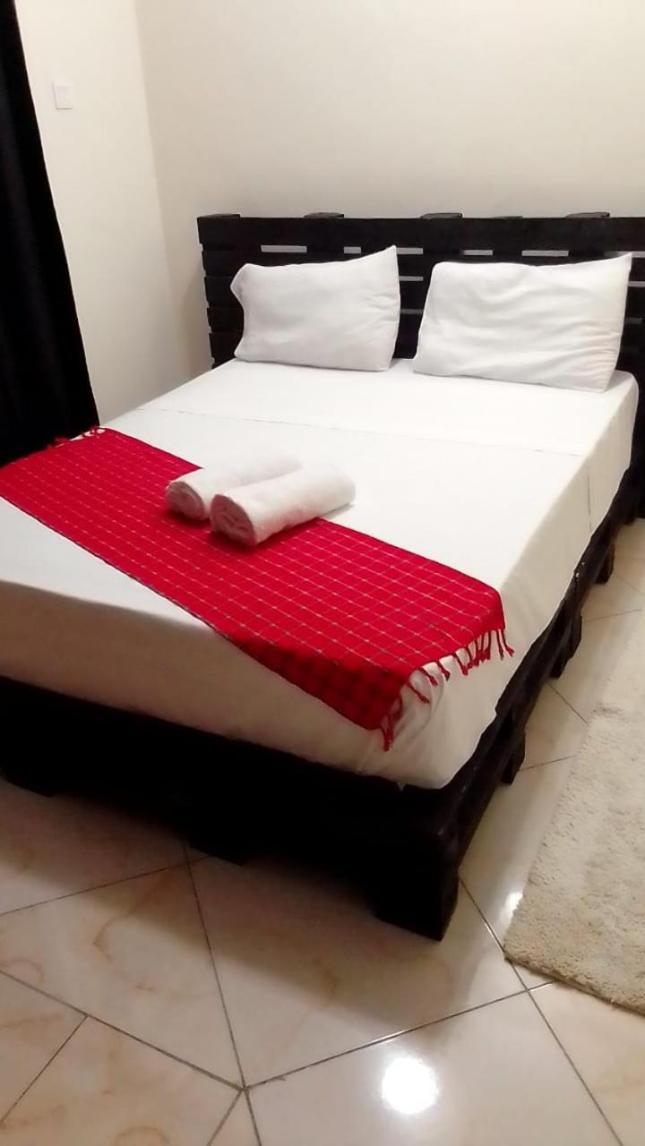 Kc Homes Tours &Travels Mombasa Luaran gambar
